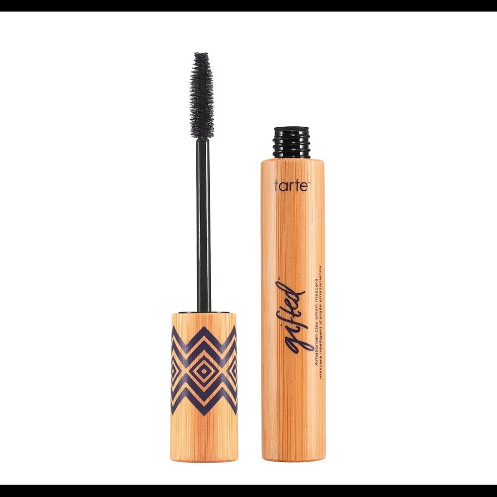 Eyelashes mascara